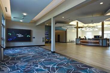 Отель Bally S Twin River Lincoln Casino &