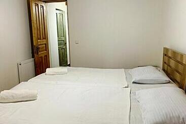 مبيت وإفطار Old City