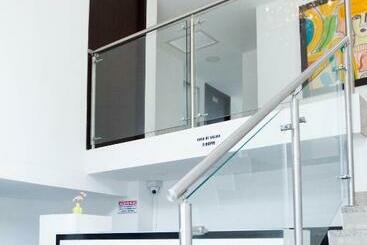 هتل Residencias La Ch