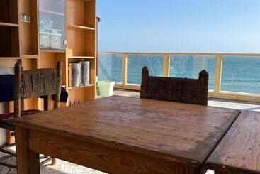 پانسیون Single Fin Beach House