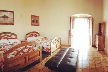پانسیون Vegas Grandpa Casa