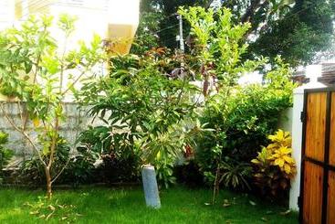 پانسیون Verdant Heritage Bungalow