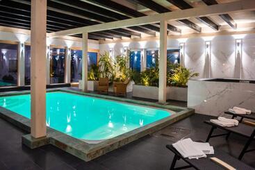 تختخواب و صبحانه Welness Penzion Modrý Jelen