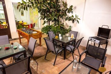 Bento Hostel   Adults Only