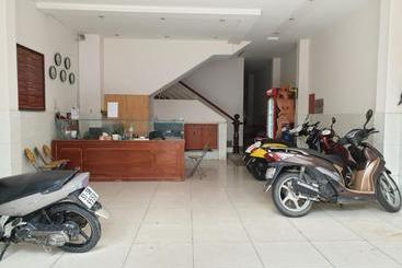 هتل Bin Hom