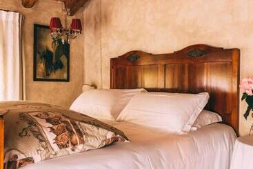 Общежитие Locanda Sandi