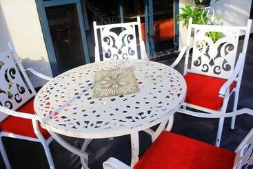 Mamikki Hotel Apartments