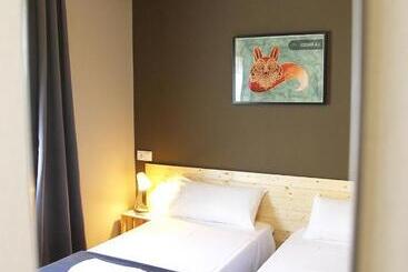 פנסיון Hostal Fonda Prat