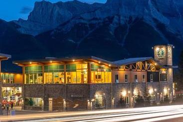 Canmore Downtown Hostel