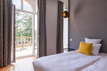 호텔 Château De Tauzies, The Originals Relais