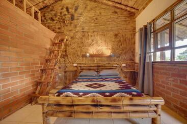 پانسیون Hostal Pakay