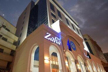 בית מלון כפרי Zaha Al Munawara