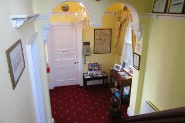 펜션 Whitehaven Guest House