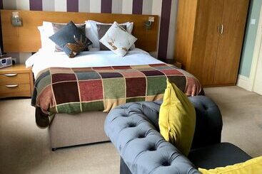 민박 Salisbury Guest House