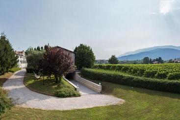 Bed and Breakfast Villa Morona De Gastaldis