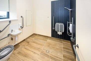 הוסטל Canolfan Y Fron