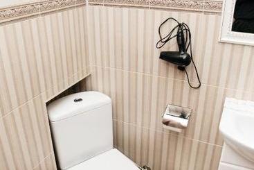 تختخواب و صبحانه Mini Otel Cozy Patio