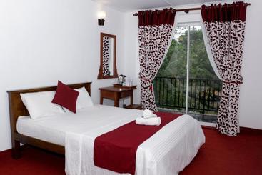 تختخواب و صبحانه Riverview Lodge