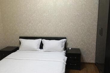 تختخواب و صبحانه Shahram Plus