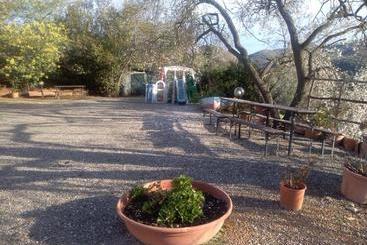 مبيت وإفطار Val Martina