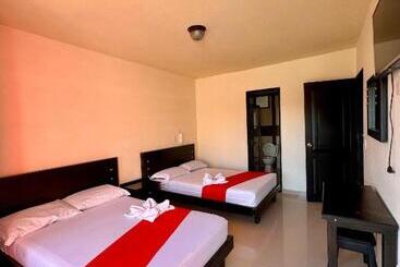 ホテル Portal Dorado