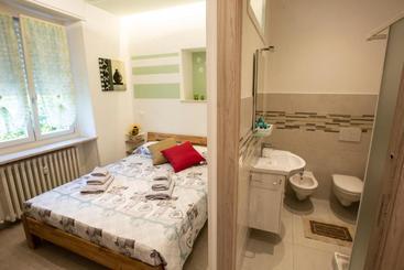 پانسیون Cuneo Bed