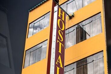 پانسیون Hostal Spring