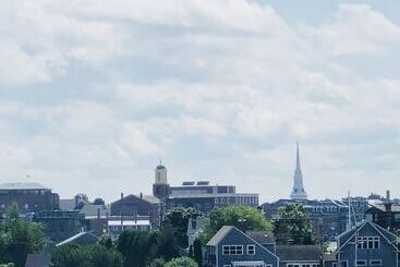 فندق صغير The Water Street Inn