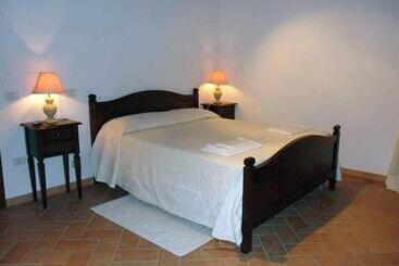 호텔 Agriturismo Il Poggiolo