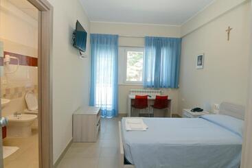 تختخواب و صبحانه Casa Ospitalità San Giuseppe