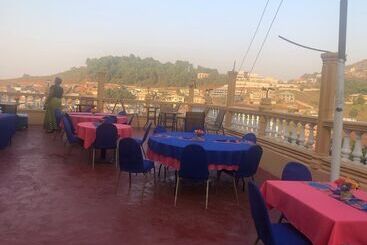 ベッドアンドブレックファースト The Stafford Lodge