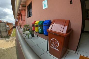 Apiaka Hostel