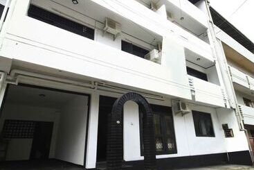 酒店 Yoho Bro Colombo 03