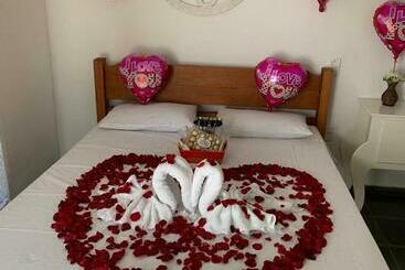 ペンション Pousada Cachoeira