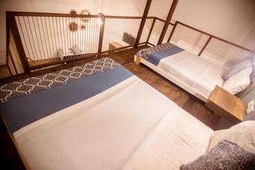 מלון דירות Soy Local Centro Histórico