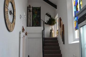 مبيت وإفطار The Old Chapel Stoke Bruerne