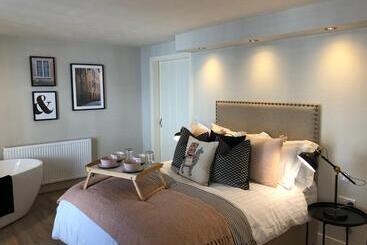 ベッドアンドブレックファースト Number 26