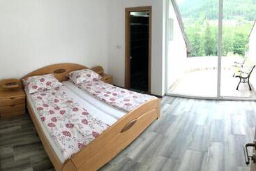 مُتل Pansion Neretva