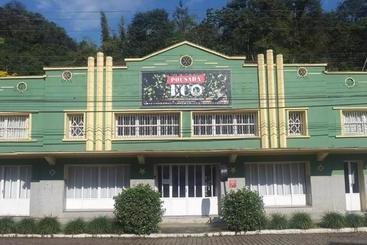 펜션 Pousada Eco