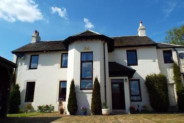 مبيت وإفطار Aitefuirich