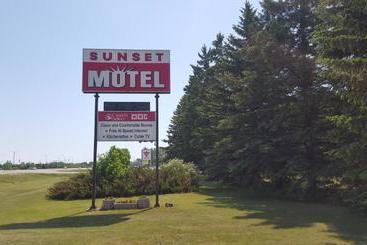 Sunset Motel