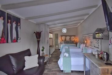 بنسيون De Witte Huis