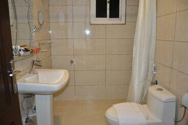 בית מלון כפרי Jazan Heart