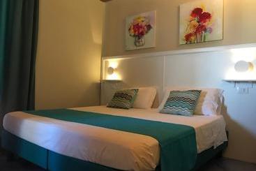 پانسیون Residenza Vinci Room & Suite