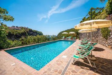 هتل آپارتمان Villa San Lorenzo