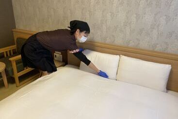 Отель Dormy Inn Takamatsu Chuo Koenmae Natural Hot Spring