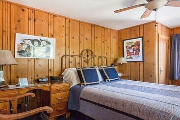 Panama Hotel And Suites