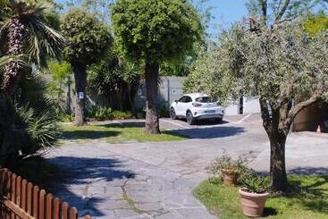 B&b Tra Mare E Marmo