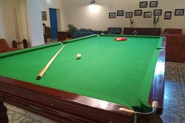 בית מלון כפרי Pine Retreat Mallroad