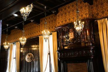 Отель The Detroit Club